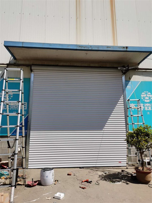你知道濟南卷簾門是建筑與便捷的守護者嗎？